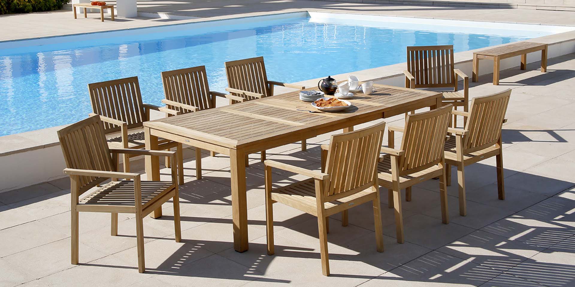 Linear Dining